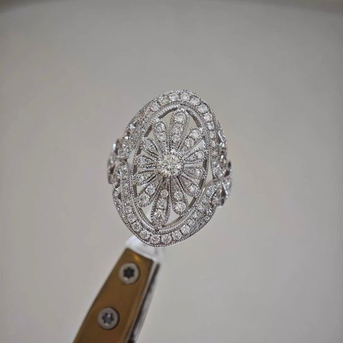 Royal Style One of A Kind Daisy Ring