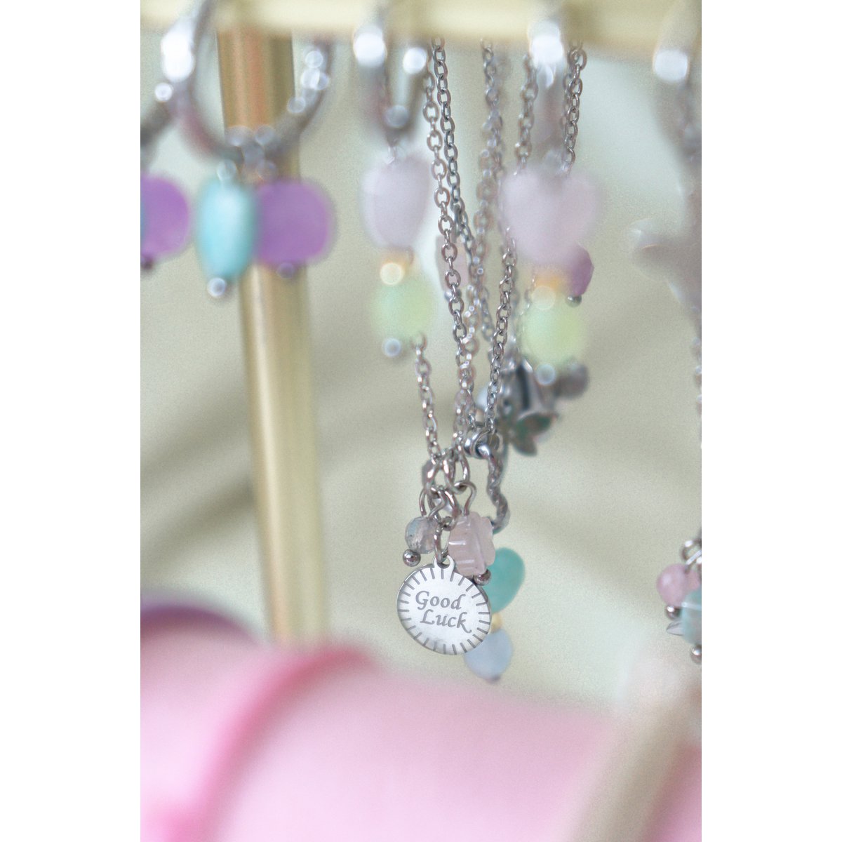 Good Luck Rose Quartz Flower & Labradorite Necklace - Silver