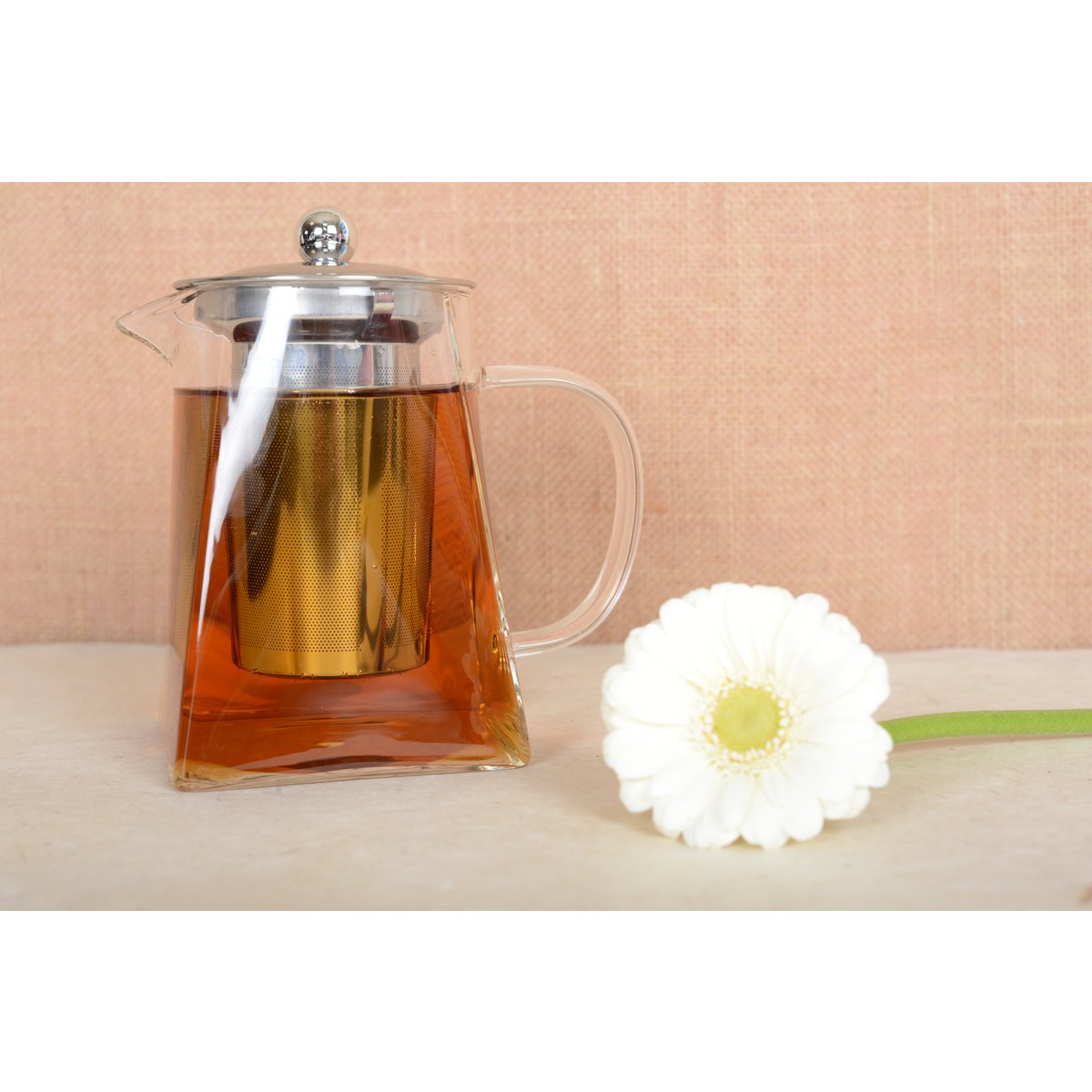 SQUARE TEAPOT WITH STAINLESS STEEL FILTER 650ML