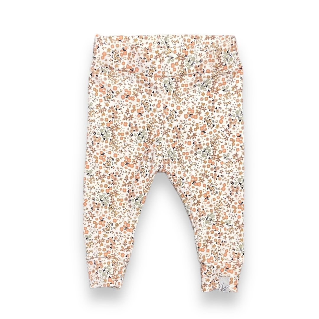 Pants love flower