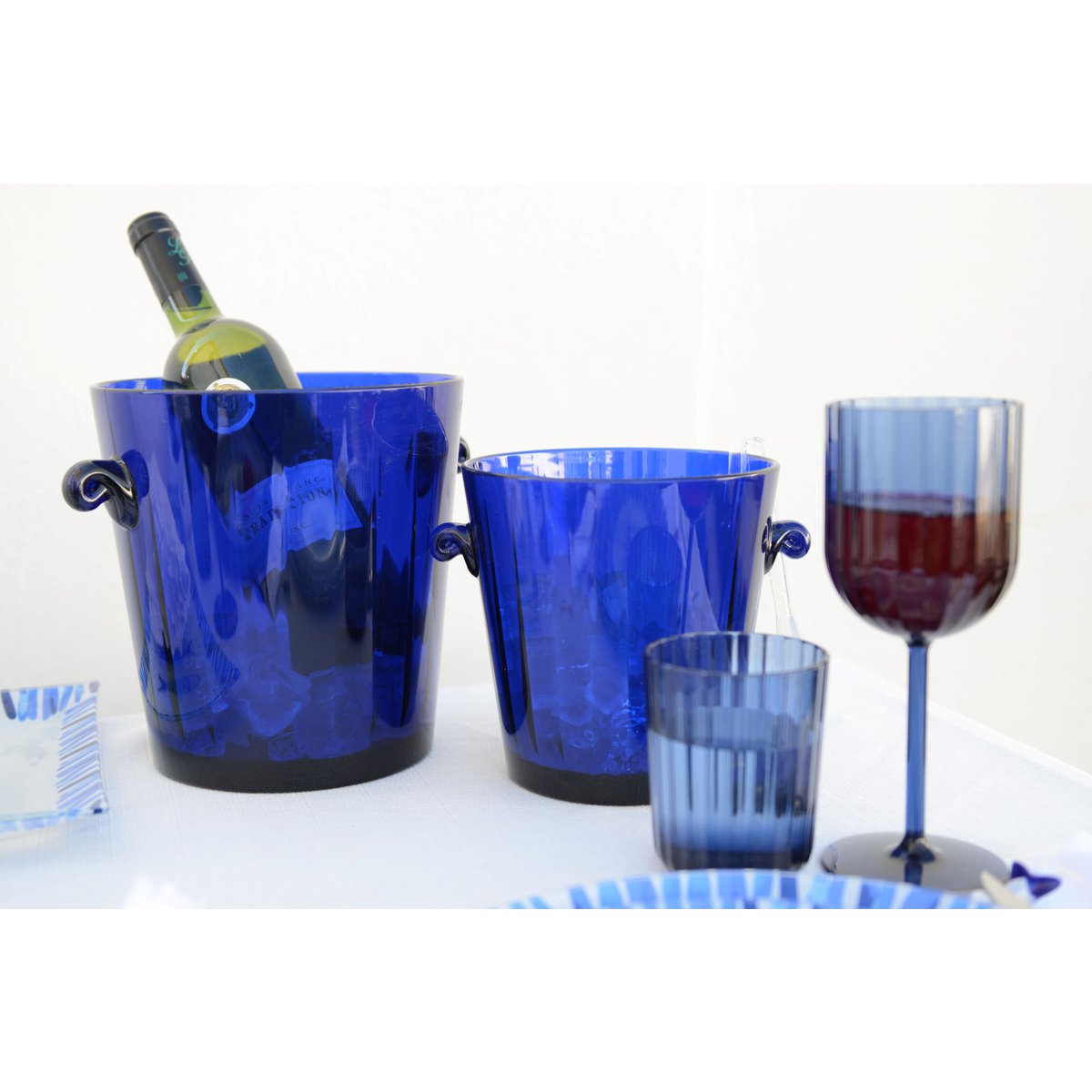 Builder A Champagne Bleu Dark 20.3x20.3x21.2cm