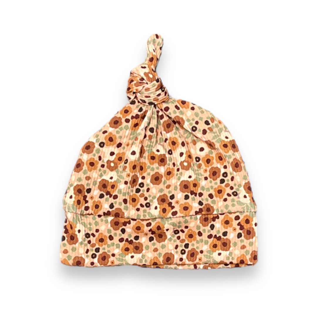 Button hat cute flowery