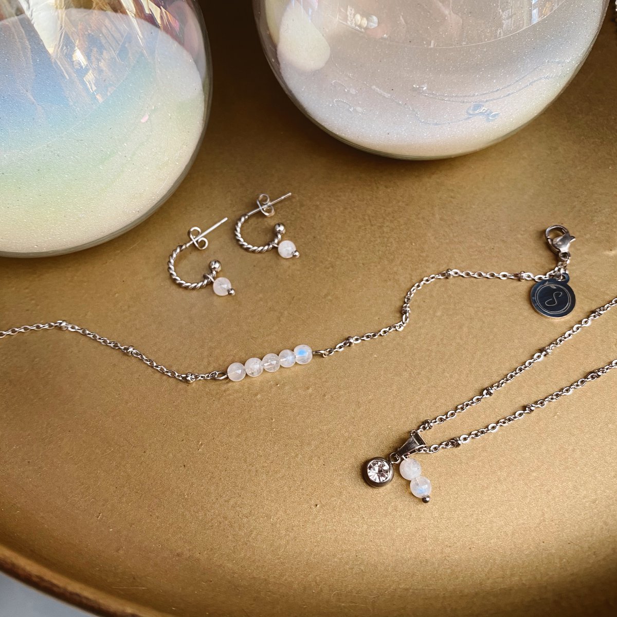 Necklace Moonstone & Diamond - Silver