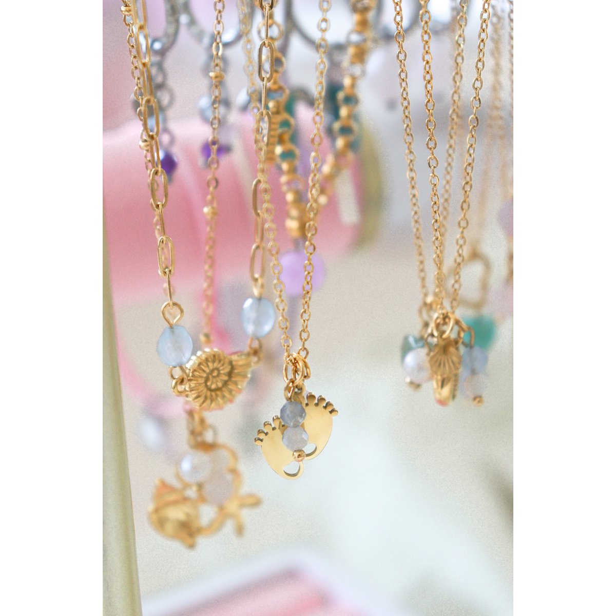 Baby Feet Loving Beginning Necklace - Gold