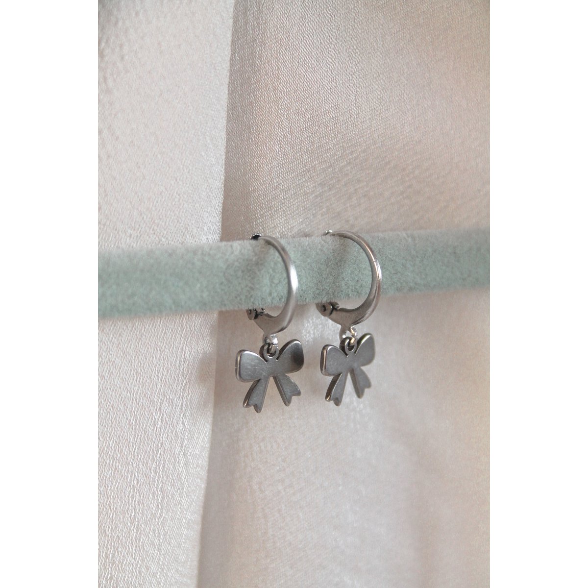 Earrings Bow - Silver