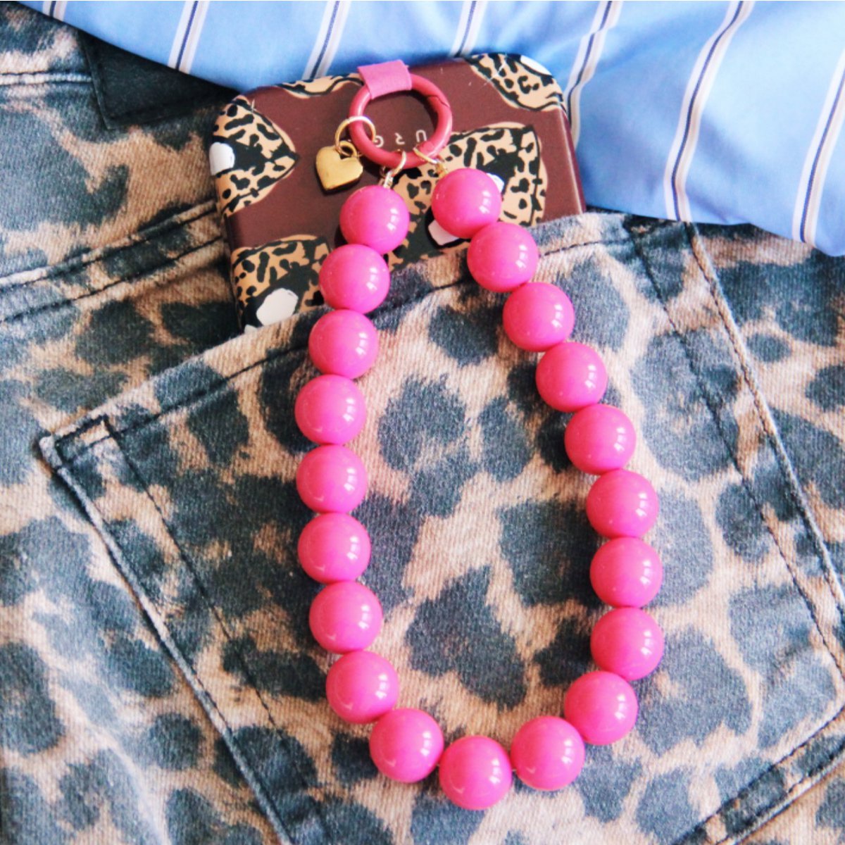 Phone cord beads XXL - fuchsia