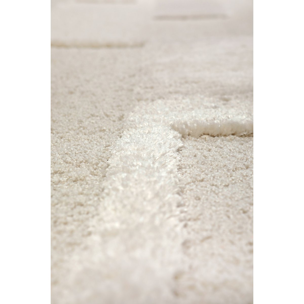 Louka Ivory rug 160 x 230 x 2 cm