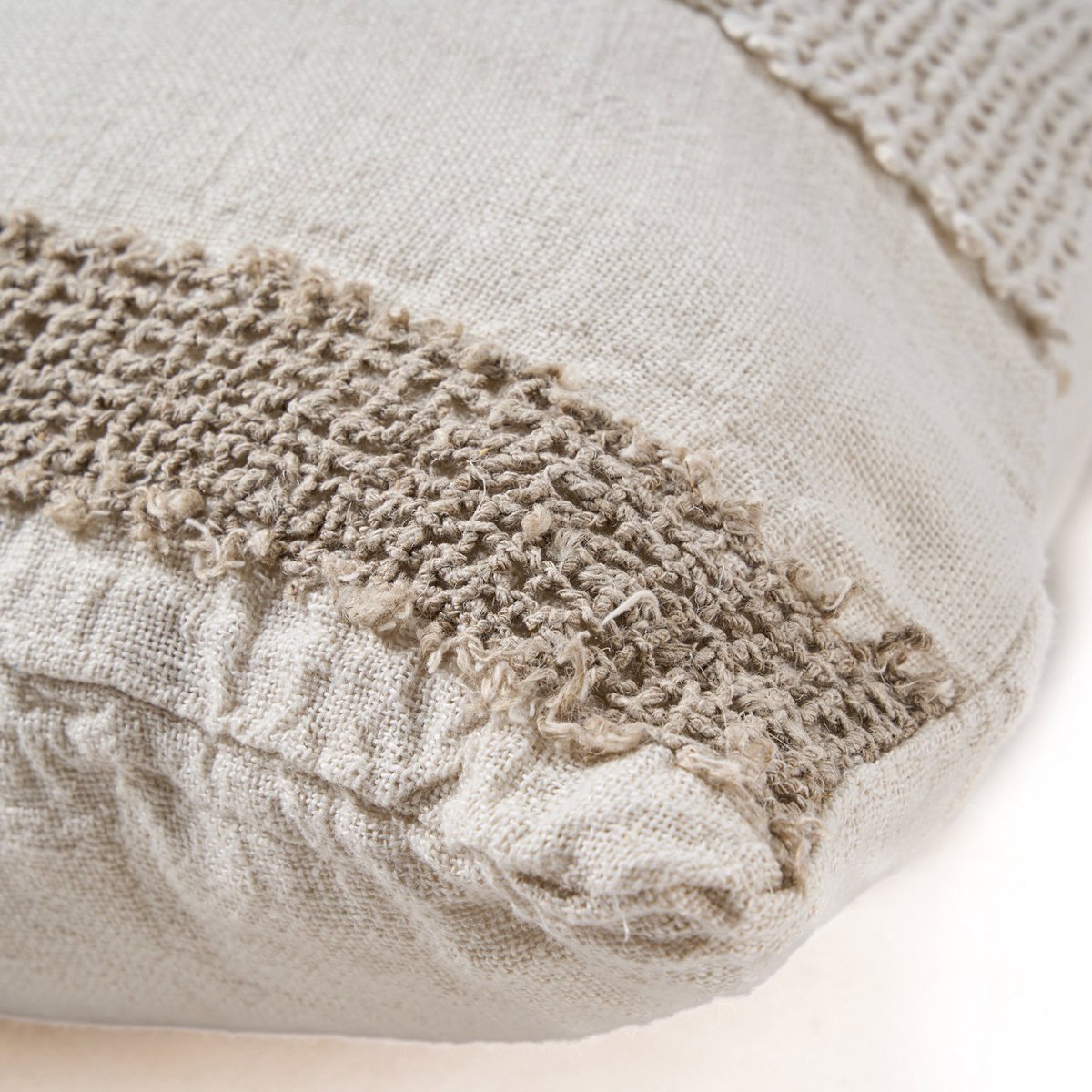 The Linen Threads Cushion Cover - White Natural