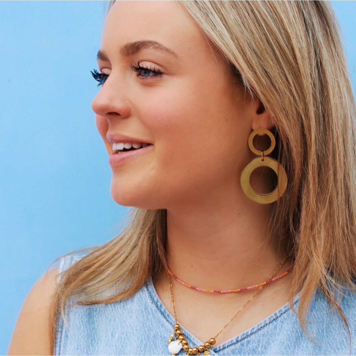 Statement earring large round ring 'matte' - gold