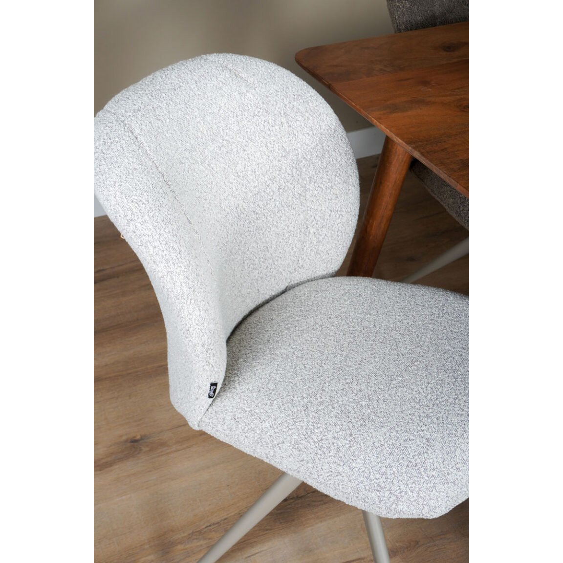 Dining room chair Cosmo - Bouclé - Champagne