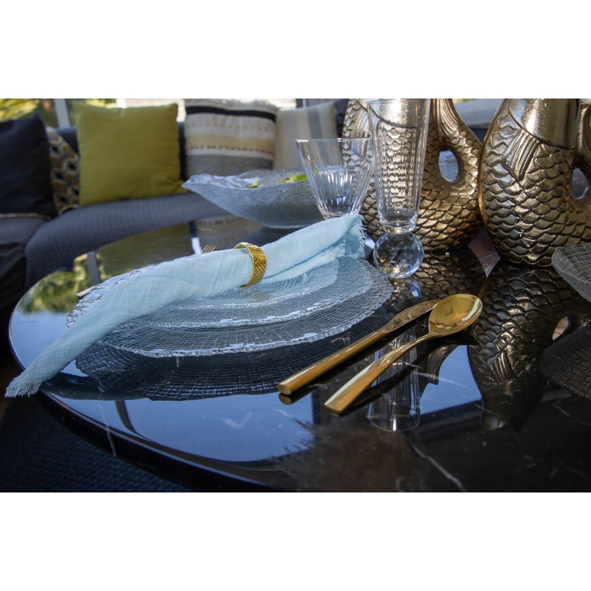 Transparent service plate 33cm