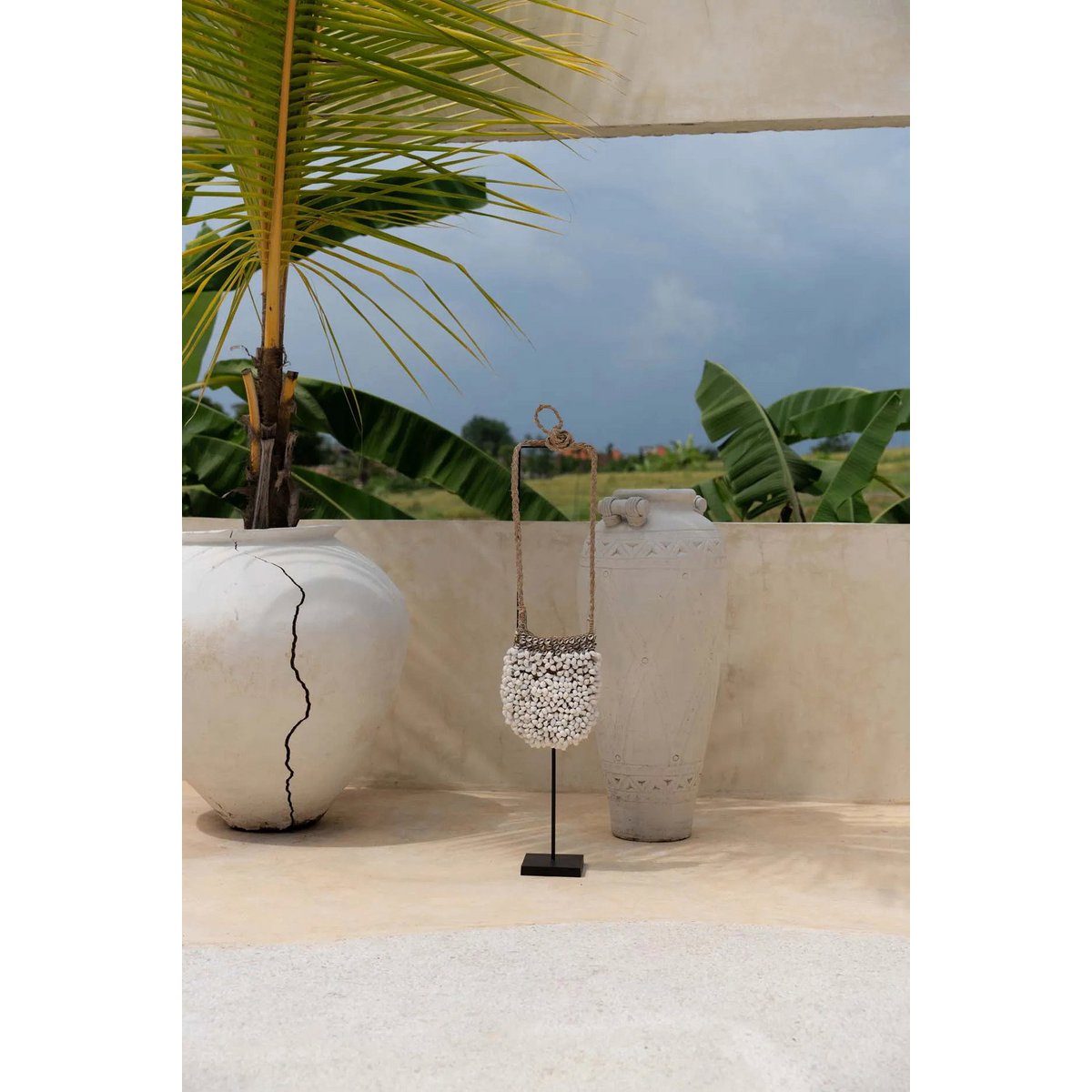 The Shell Purse on Stand