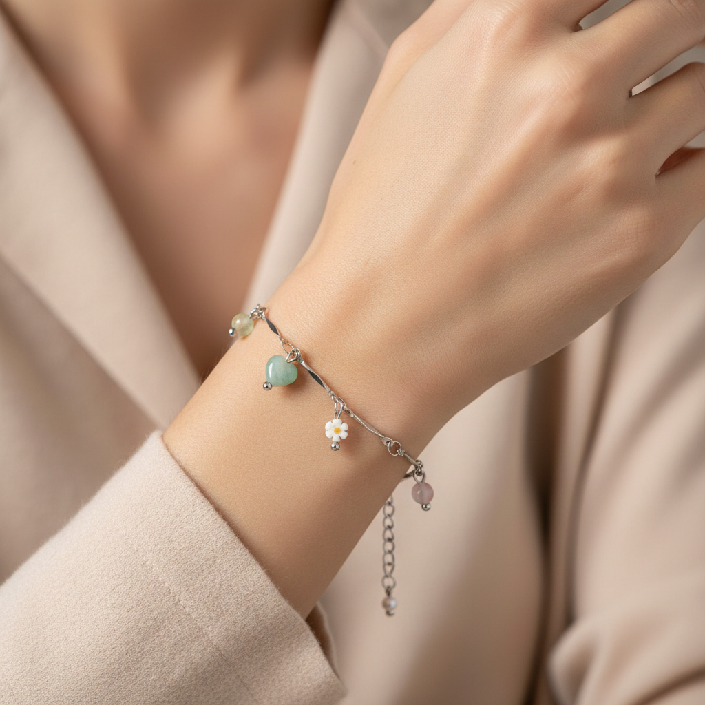 Softness and Female Energy Bracelet - Silver