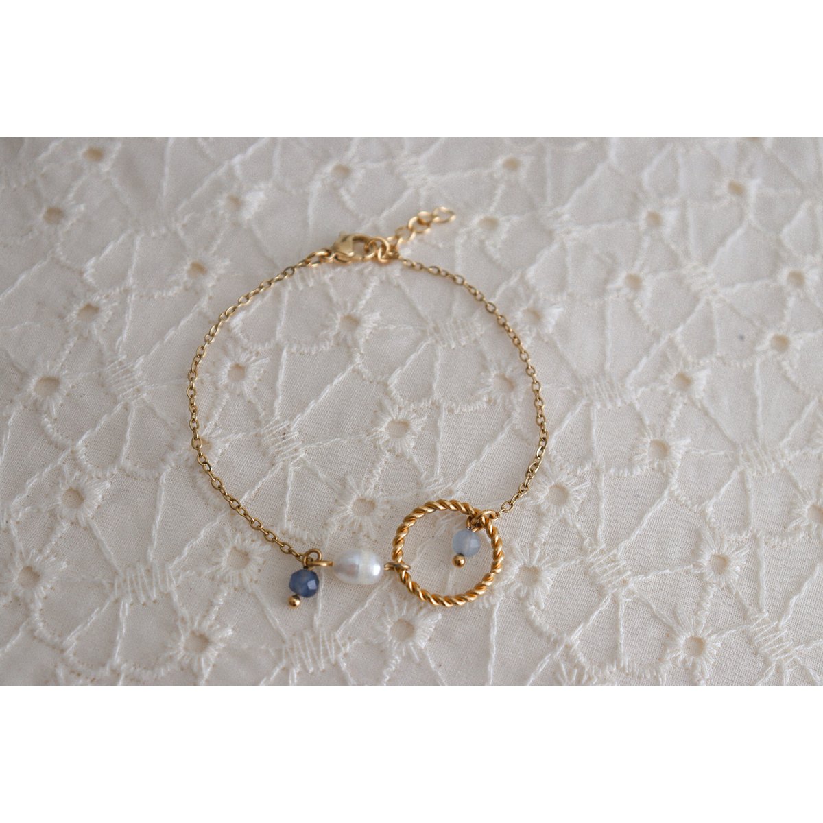 Aquamarine, Sapphire and Pearl Bracelet - Gold