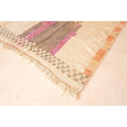 Pure wool Moroccan Berber rug 147 x 223 cm