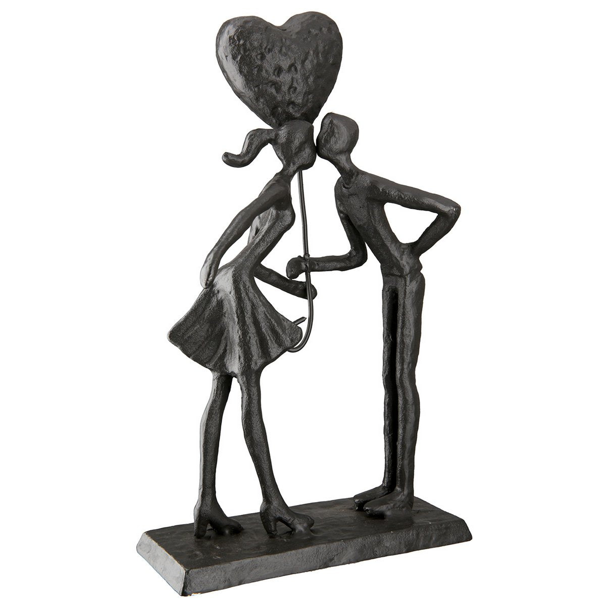 Iron design sculpture "Lovers"