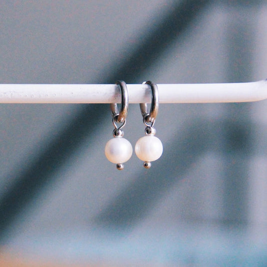 SS351 -  Stainless steel creoles with freshwater pearl drop - silver