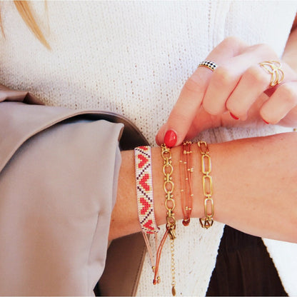 Heart-pattern woven bracelet - red/brown
