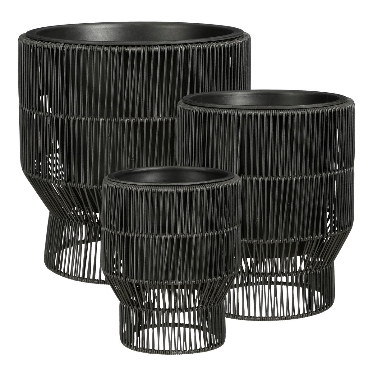 Flowerpot outside Peta Black