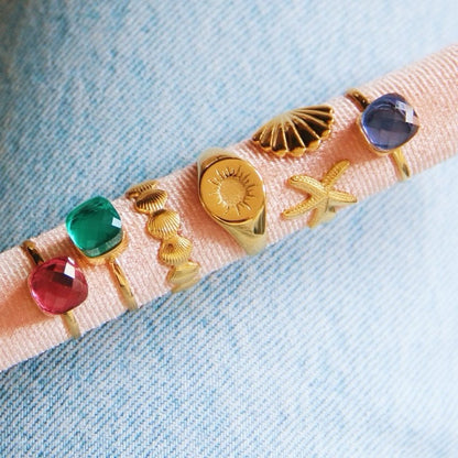 Steel ring with fantasy print - gold