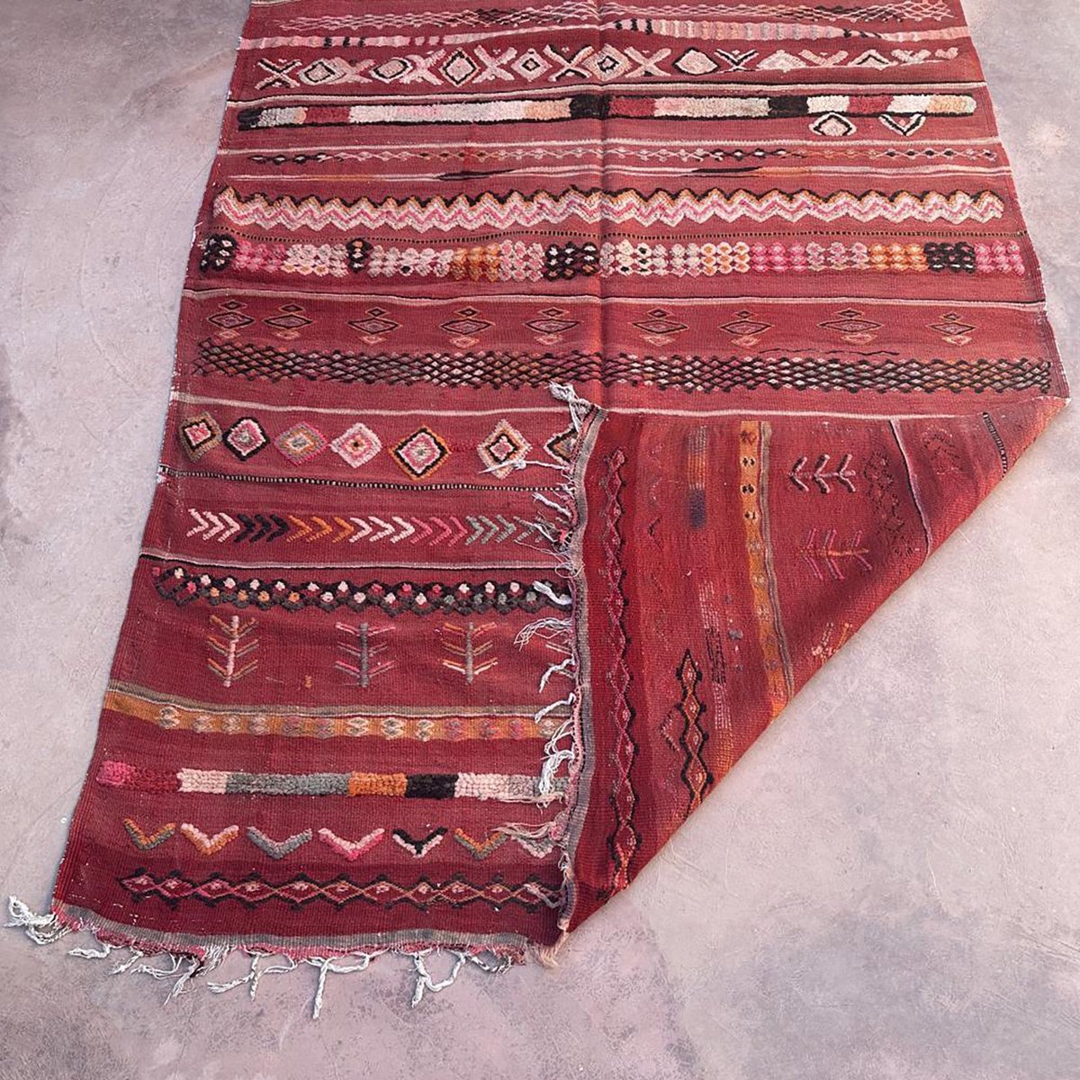 Pure wool Moroccan Kilim Berber rug 169 x 364 cm