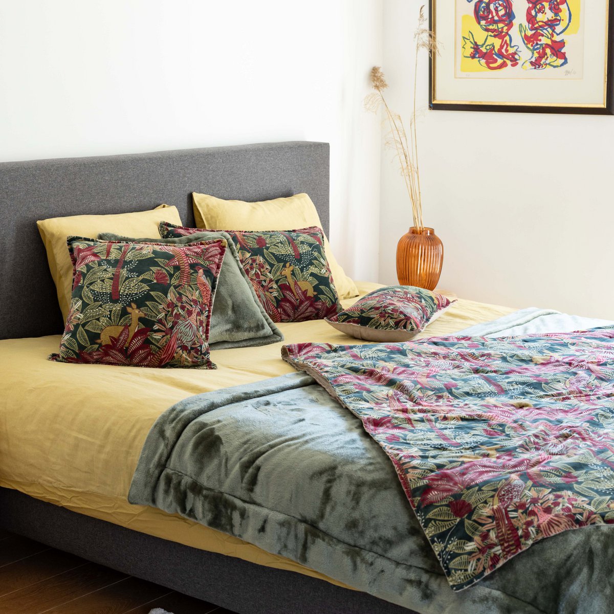 45 x 45 Ewan Multico print cushion