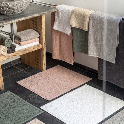 Gilda Aubepine shower sheet 70 x 130