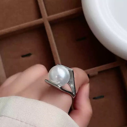 Sculptural Open-Frame Pearl Ring