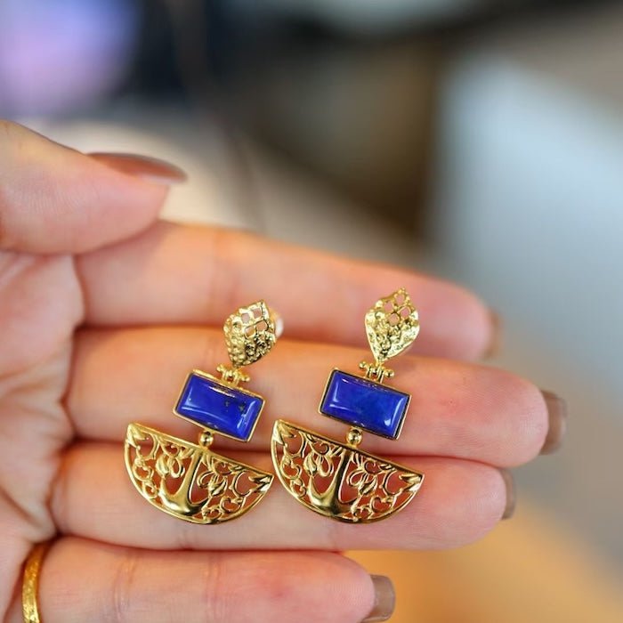 Royal Style Drop Earrings with Lapislazuli
