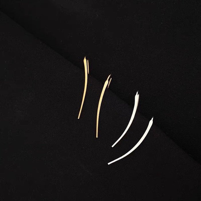 Minimalist Line Ear climber earrings - One pair