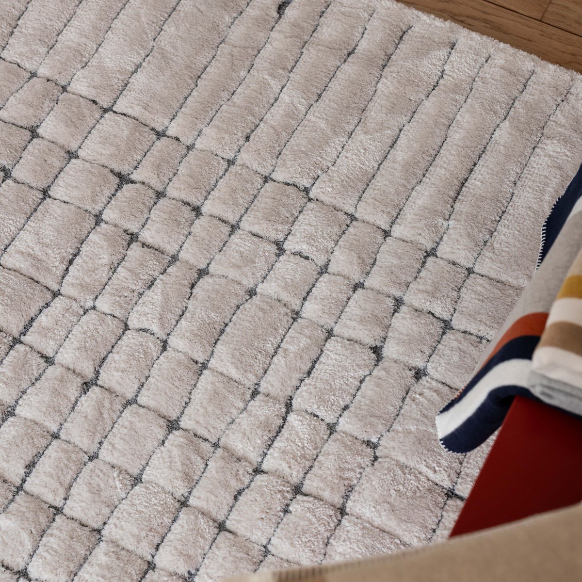 Antonio snow recycled carpet 160 x 230 x 2