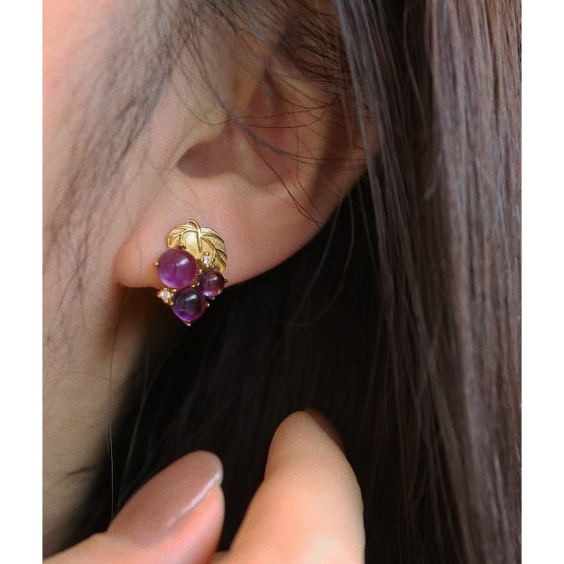 Delicate Grape Design Amethyst Ear Studs