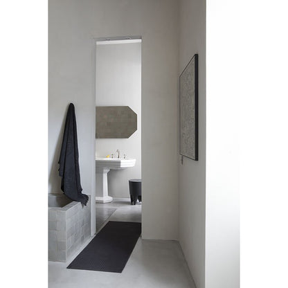 Zoé Carbone shower sheet