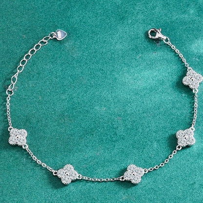 Eternal Clover Moissanite Bracelet