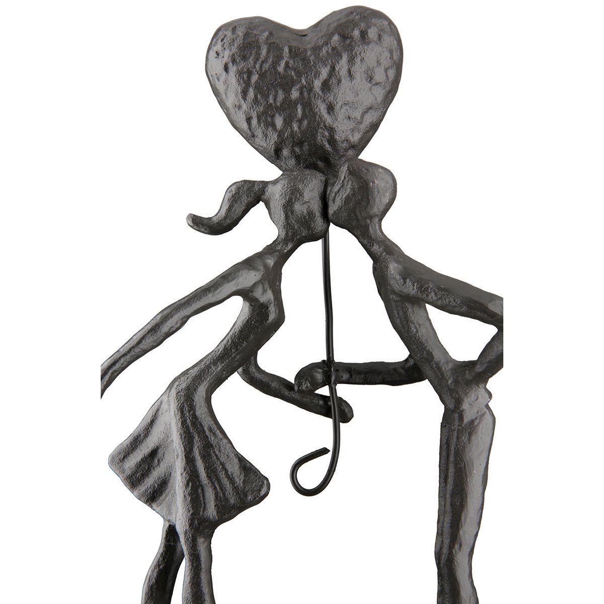 Iron design sculpture "Lovers"