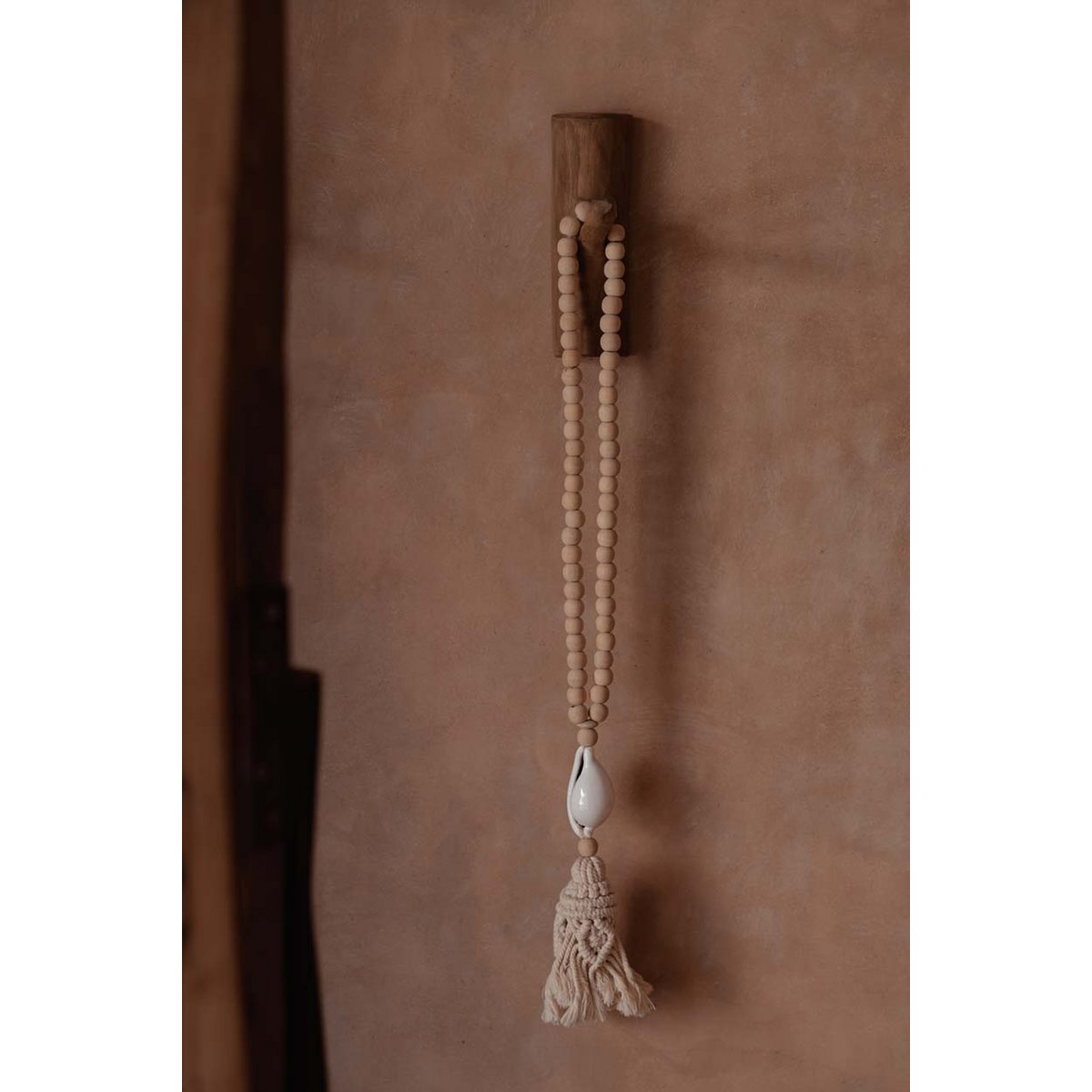 The Ocean Whisper Necklace - Natural White