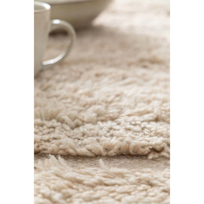 Ivory law carpet 200 x 290 x 1