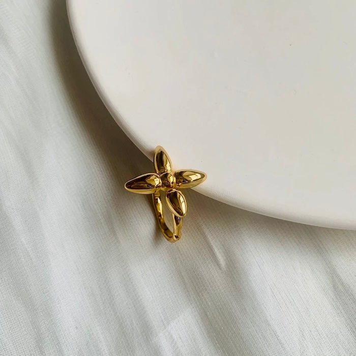 Minimalist Four Leaf Design Adjustable Ring