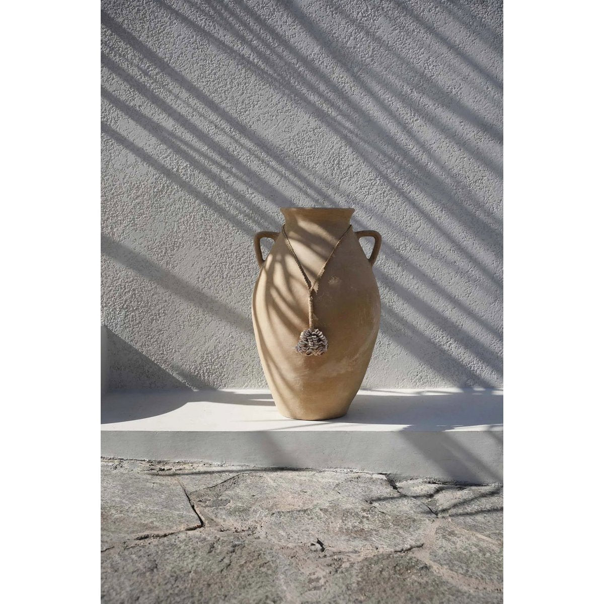 The Door Shell Cowrie Tassel - Natural