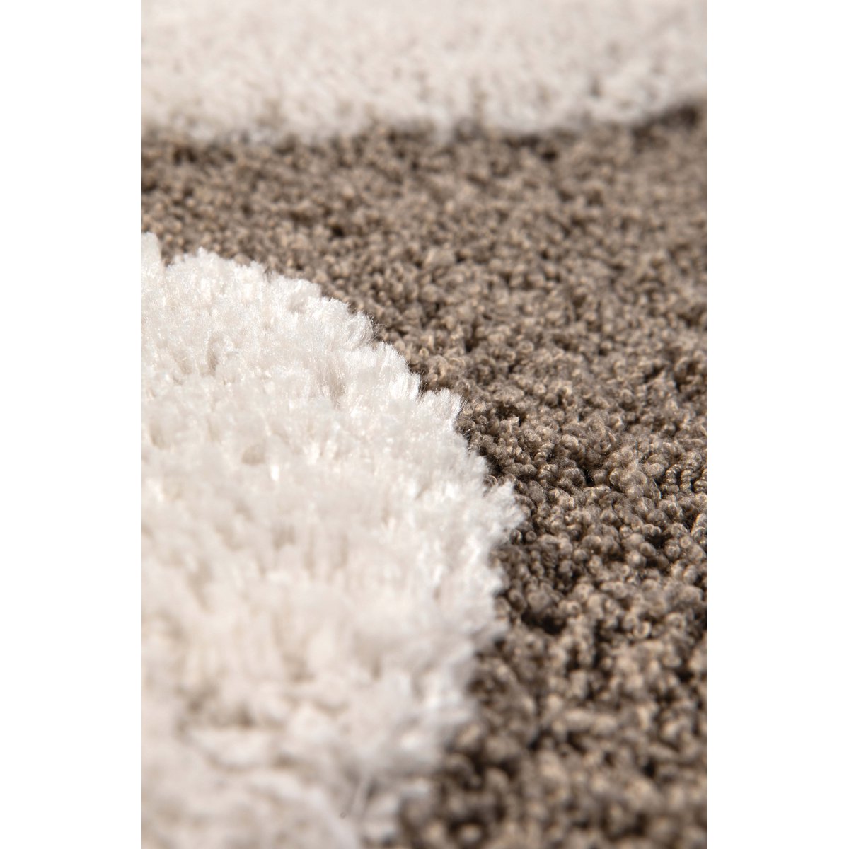 Yan snow recycled carpet 160 x 230 x 2