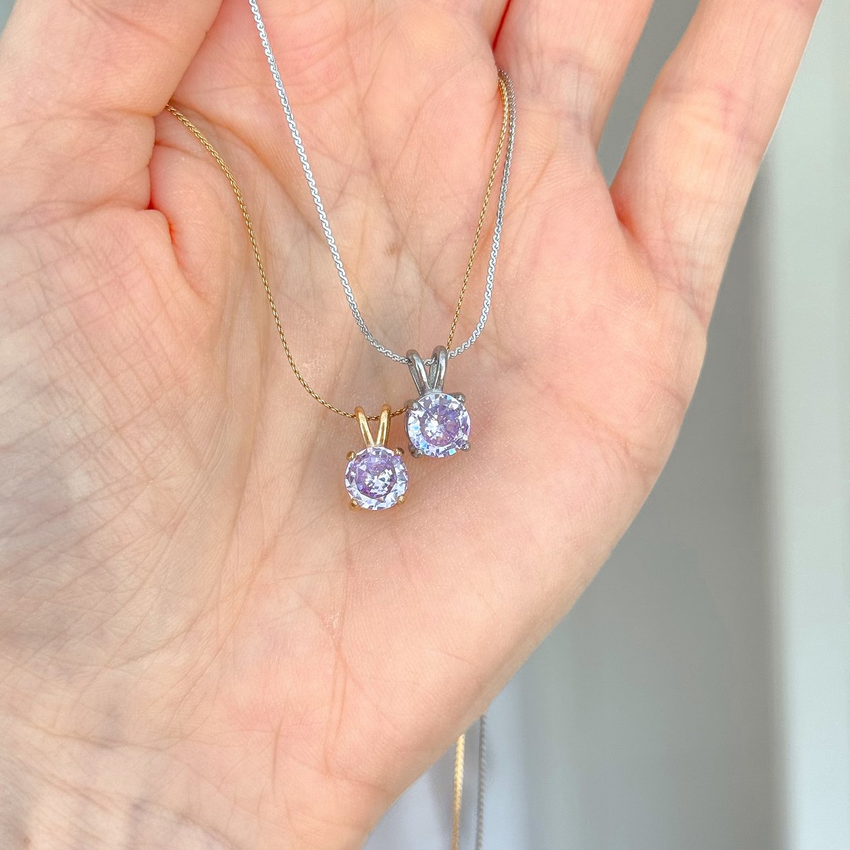 Lila Zirconia Serpentine Necklace - Silver