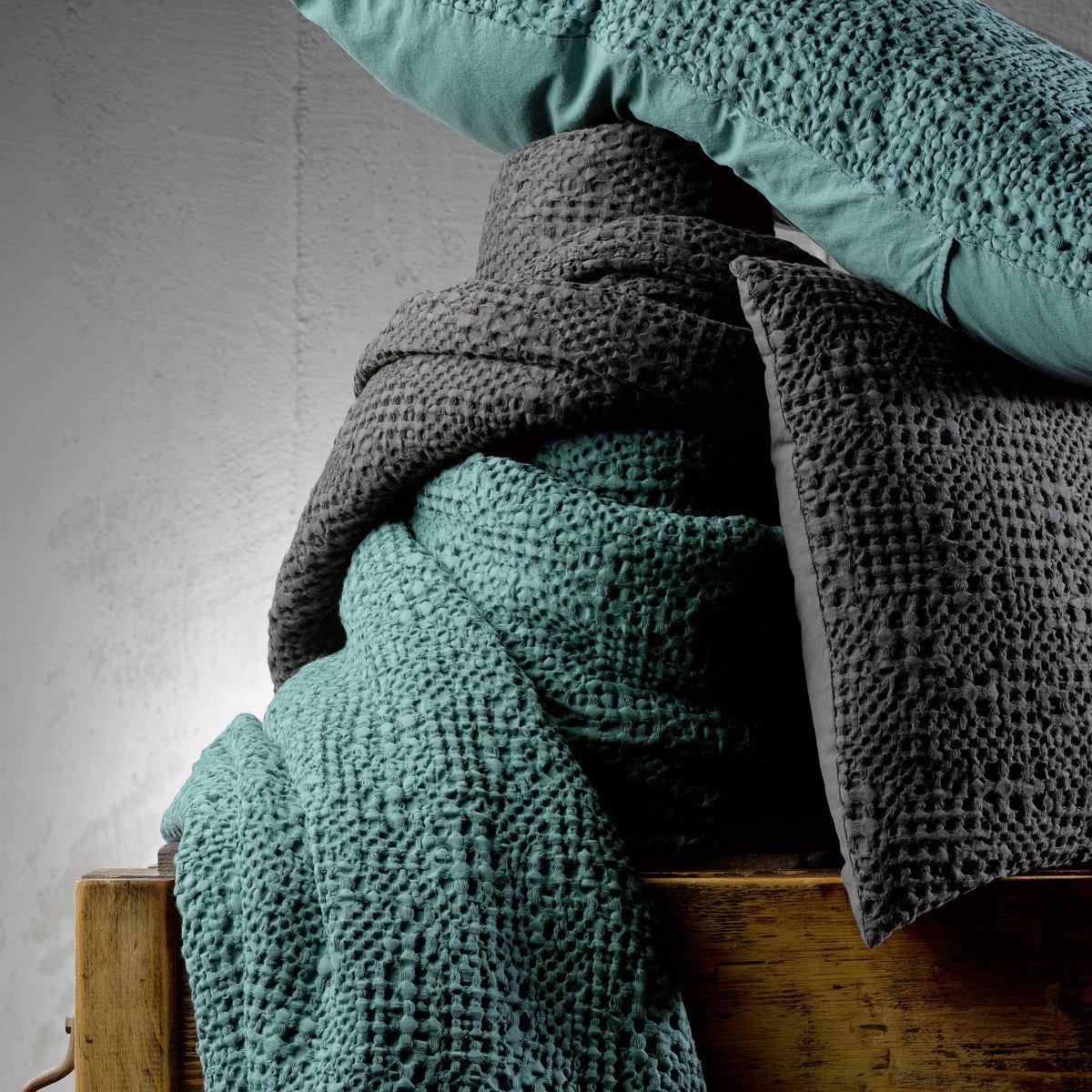 Throw Stonewashed Tana Prussia 240 X 260