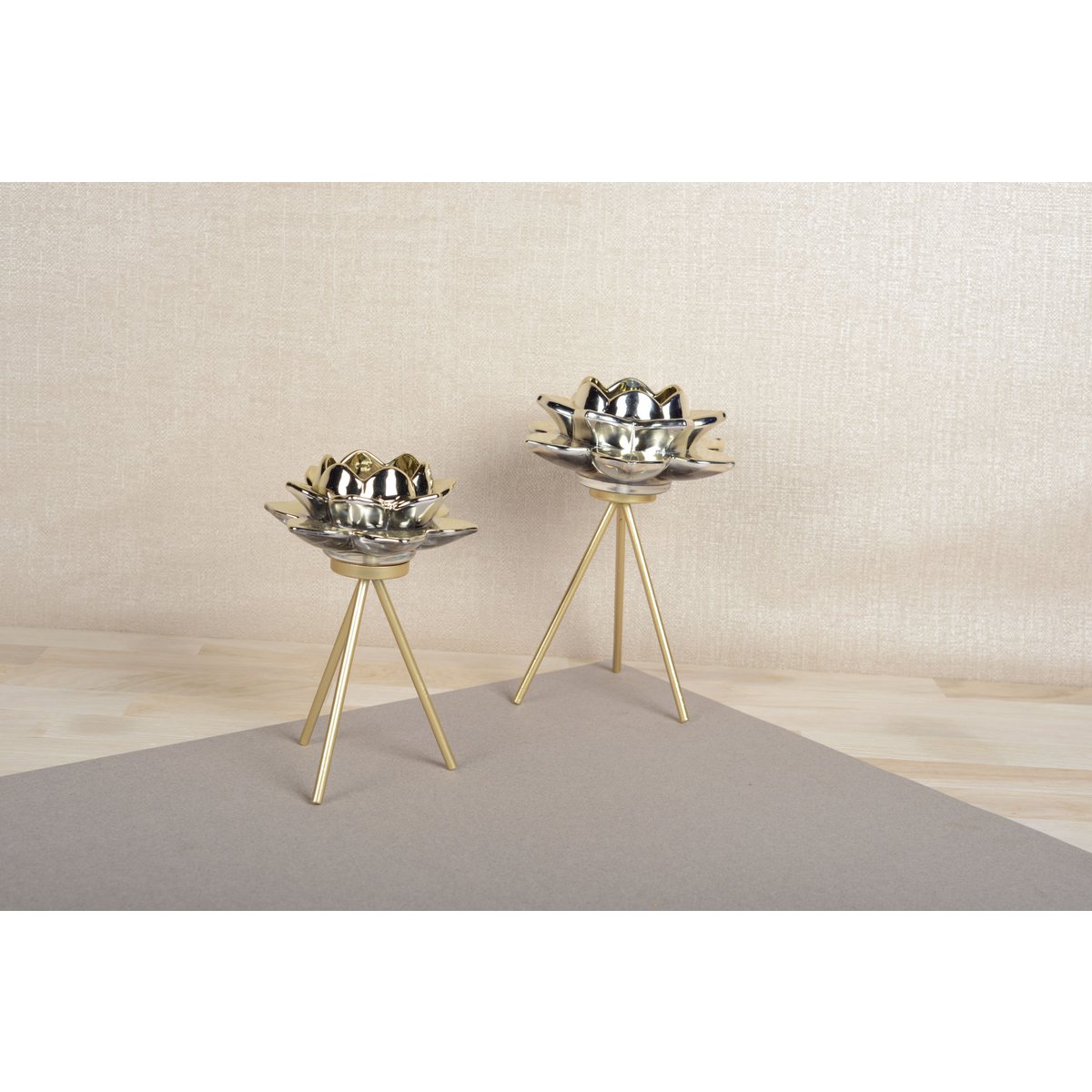 Dororee flower stand 12.5x12.5x17.5cm