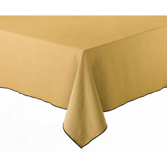 Grace Badiane recycled tablecloth 140 x 140