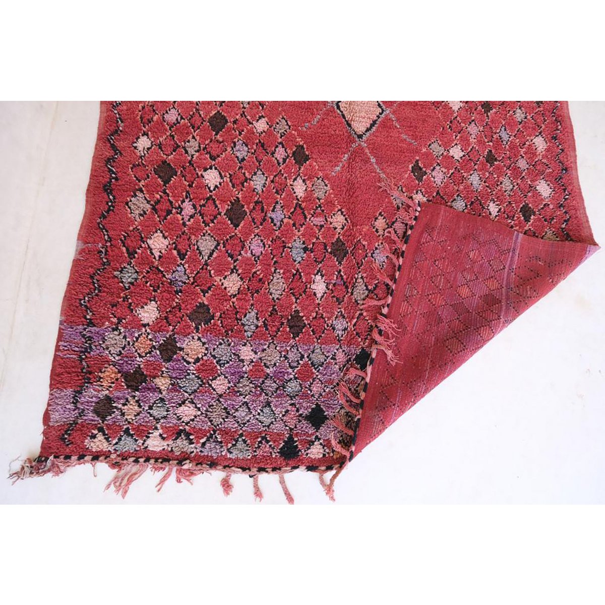 Vintage wool Berber rug 192 x 366 cm