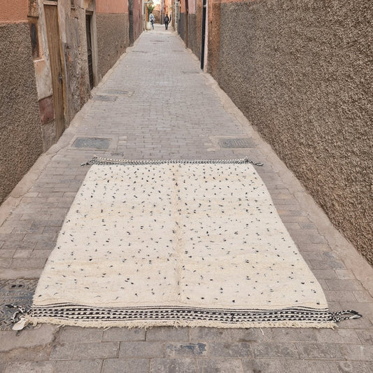 Berber rug Beni Ouarain Plumetis 190 x 290 cm