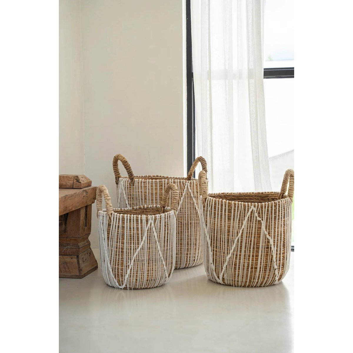 The Straight Stitched Macrame Basket - L