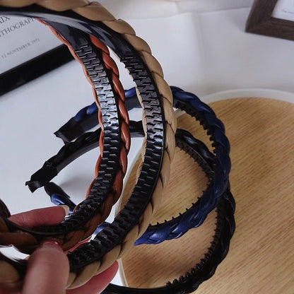 Vintage style leather look braided headband