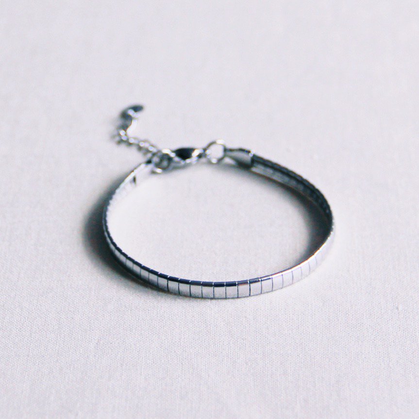 SA812 - Steel flat bracelet striped - silver