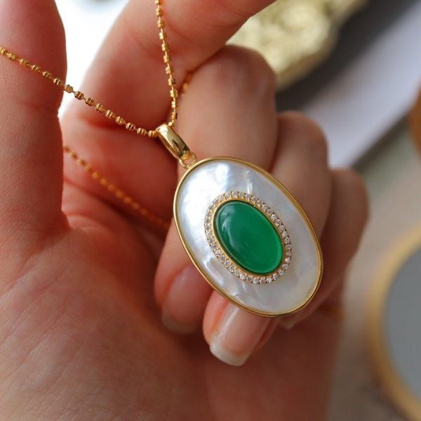 Royal Green Onyx MOP Oval Pendant Necklace